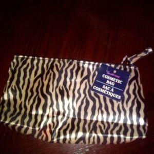 Cosmetic bag